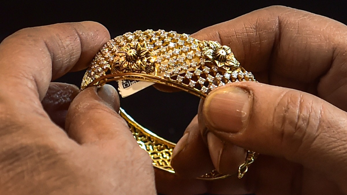 The FY26 Budget proposes customs duty cuts on jewellery and platinum parts. (Image Source: PTI)