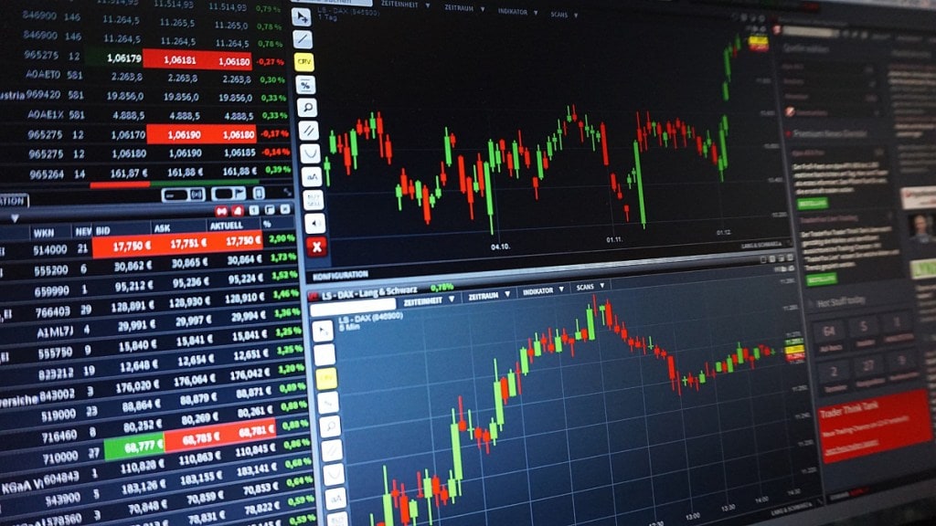 Q3 Results, Q3 Earnings, Hindalco Q3 results, Reliance Infra Q3 results, Senco Gold Q3 results, profit, revenue, EBITDA, sales, dividend