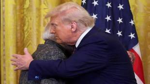Trump hugs Modi