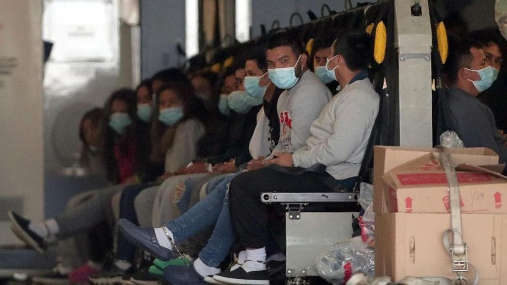 us deports migrants, illegal us migrants, indians in us, world news