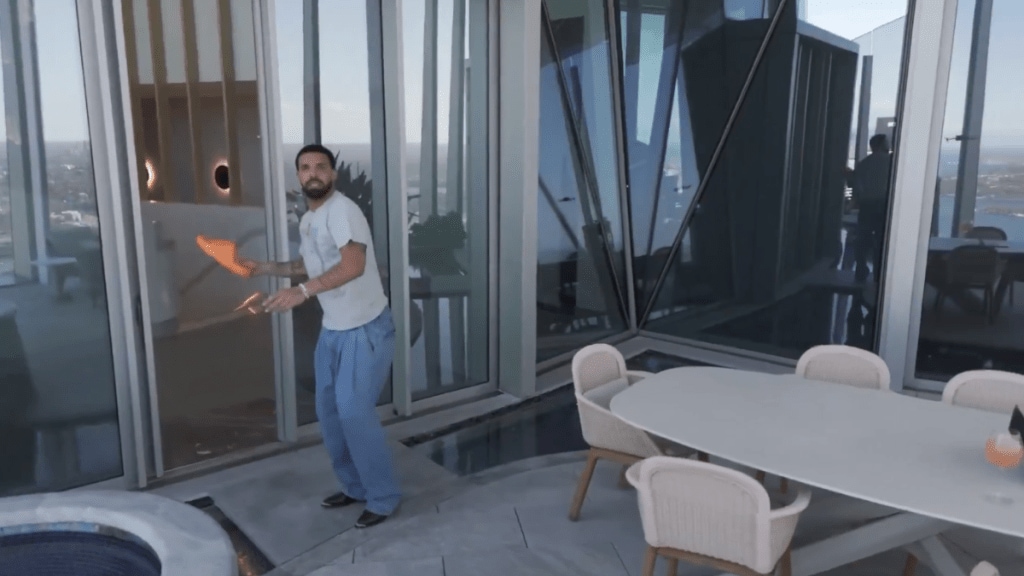 Despite the growing doubts about the video's authenticity, the clip sparked a range of humorous reactions.