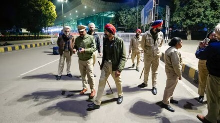 Security personnel stationed outside Amritsar Airport on Saturday, February 15, 2025, ahead of the arrival of the second batch of immigrants from the US. (Image Source: PTI)