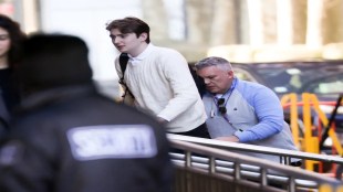 Barron Trump makes first public appearance at NYU campus post dad’s presidential inauguration