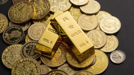 India's gold imports grew 5% to 802.8 tonnes in 2024. (Image Source: Freepik)
