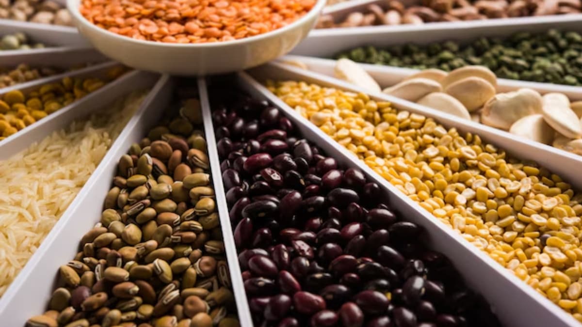 Govt aims to boost pulses output via assured purchase 