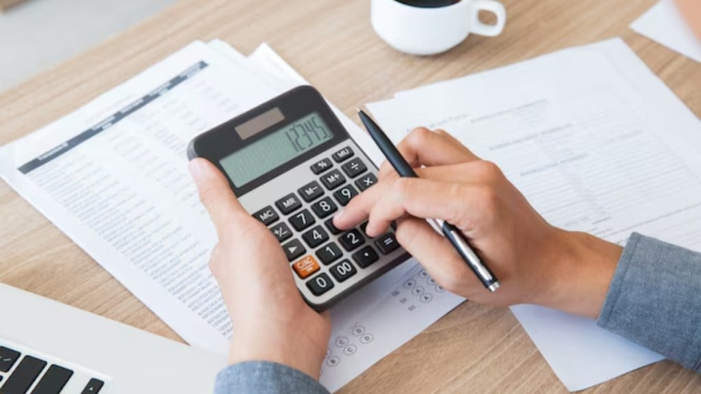 Tax sops expected to boost bank deposits