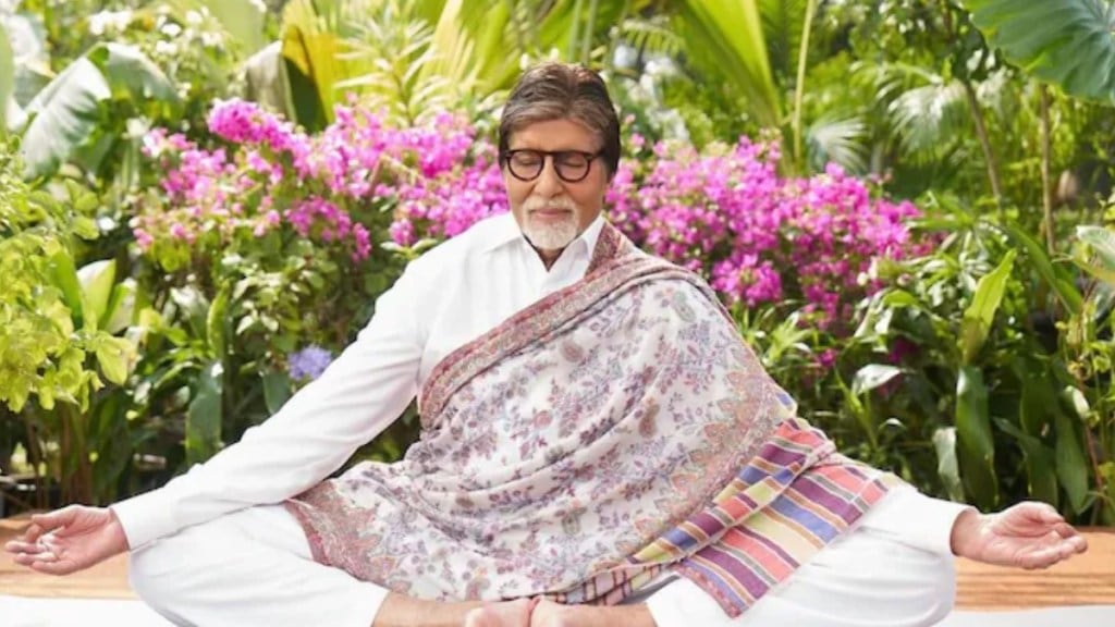 Workout, yoga or diet? Here's how Amitabh Bachchan stays fit at 82