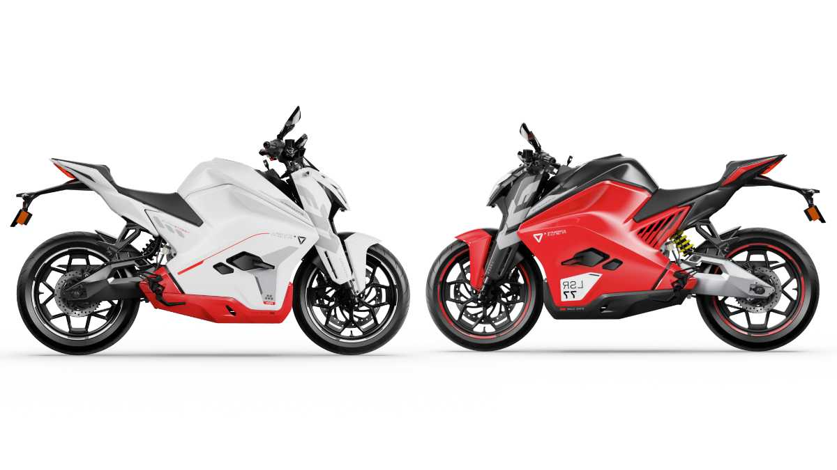 Ultraviolette F77 SuperStreet vs F77