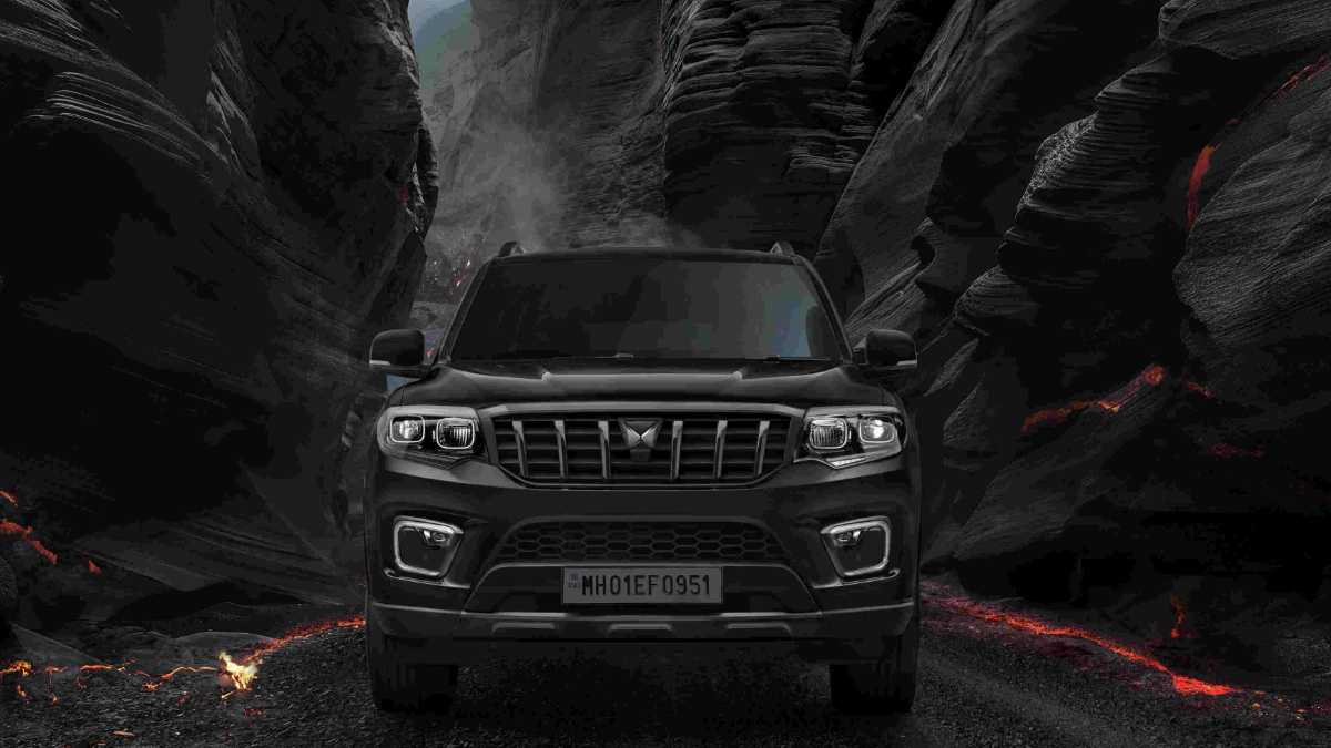 mahindra scorpio n carbon