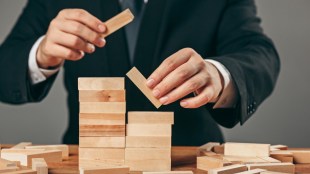 Ananya Birla launches new venture in beauty and personal care. (Image Source: Freepik)