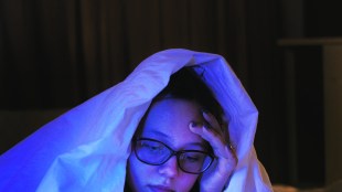 life, sleep, work stress, psychosomatic disorder, disturbed endocrine cycles, social media, OTT