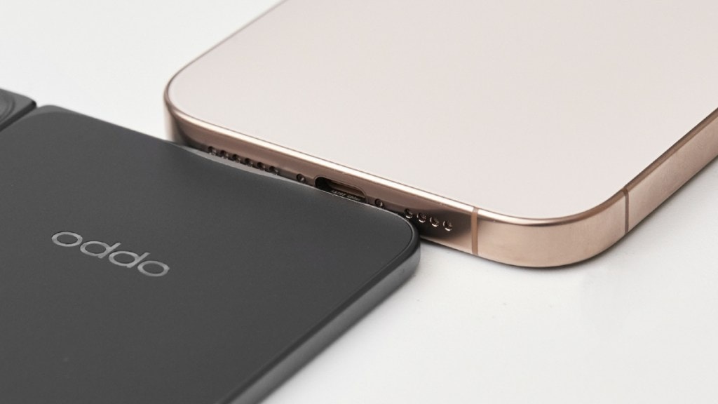 Oppo is coming in hard at Samsung.