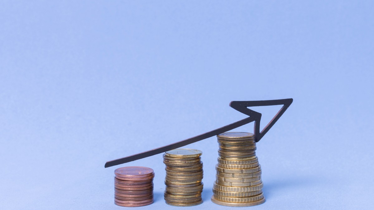 Happiest Minds targets 30% revenue growth in FY25 (Image Source: Freepik) Happiest Minds targets 30% revenue growth in FY25 (Image Source: Freepik)