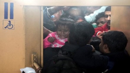 Indian Railways announces Rs 10 lakh compensation to kin of deceased Indian Railways announces Rs 10 lakh compensation to kin of deceased