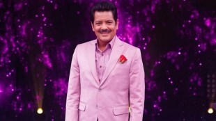 trending, Udit Narayan, singer, controversial video, entertainment
