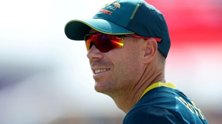 Cricketer David Warner calls out Air India for flight delay Cricketer David Warner calls out Air India for flight delay