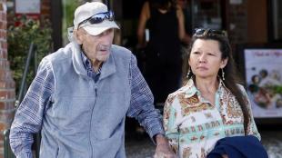 Santa Fe deaths investigation, German Shepherd, Gene Hackman, foul play investigation, Betsy Arakawa