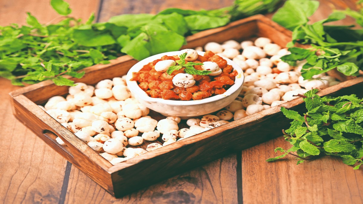 Foxnut is a superfood, but it should be consumed in moderation. (Image Source: getty Images) Foxnut is a superfood, but it should be consumed in moderation. (Image Source: getty Images)