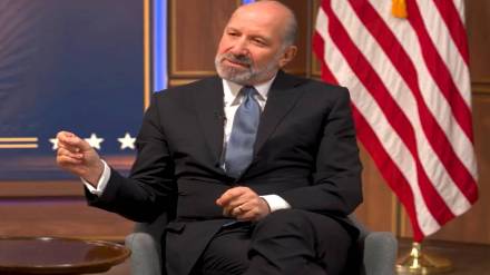 Howard Lutnick on gold cards Howard Lutnick on gold cards