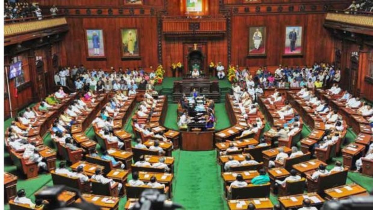 ramadan, eid, eid ul fitr, waqf, waqf bill, waqf amendment bill, lok sabha, amit shah, budget session, All India Muslim Personal Law Board, AIMIM, Asaduddin Owaisi ramadan, eid, eid ul fitr, waqf, waqf bill, waqf amendment bill, lok sabha, amit shah, budget session, All India Muslim Personal Law Board, AIMIM, Asaduddin Owaisi