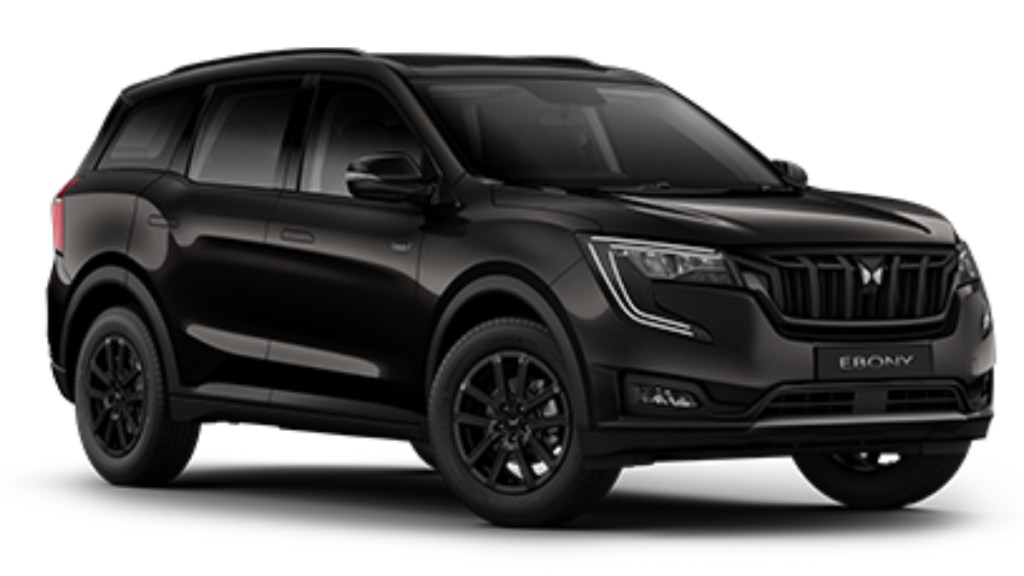 Mahindra XUV700 Ebony