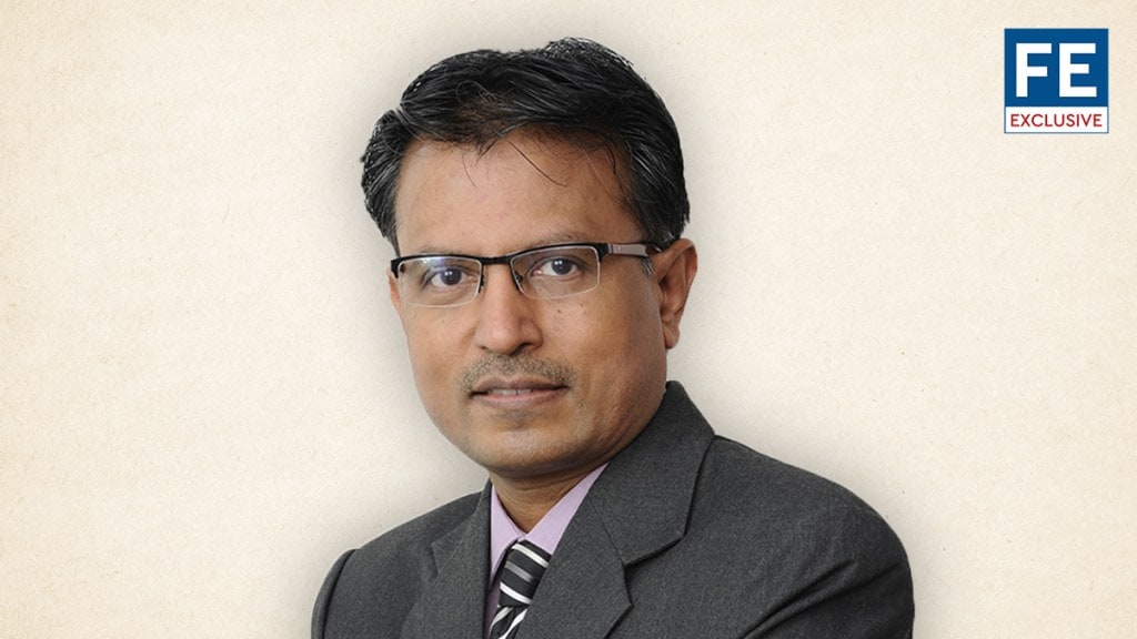 ‘We expect FIIs to continue to sell for some more time’- Nilesh Shah