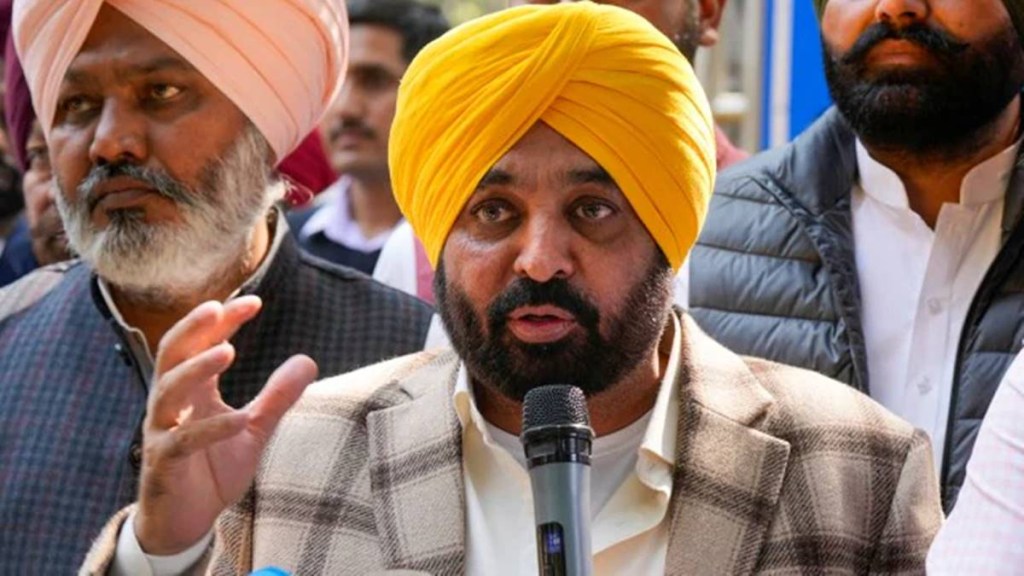 A blast occurred outside a temple in Amritsar around midnight when a motorcycle-borne person threw an explosive device towards it. (Image Source: PTI)