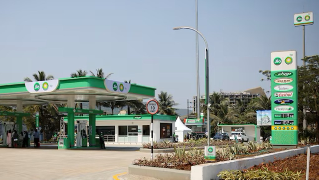Reliance Industries, petroleum ministry, gas dispute case, ONGC, KG-D6 block, Delhi High Court Reliance Industries, petroleum ministry, gas dispute case, ONGC, KG-D6 block, Delhi High Court