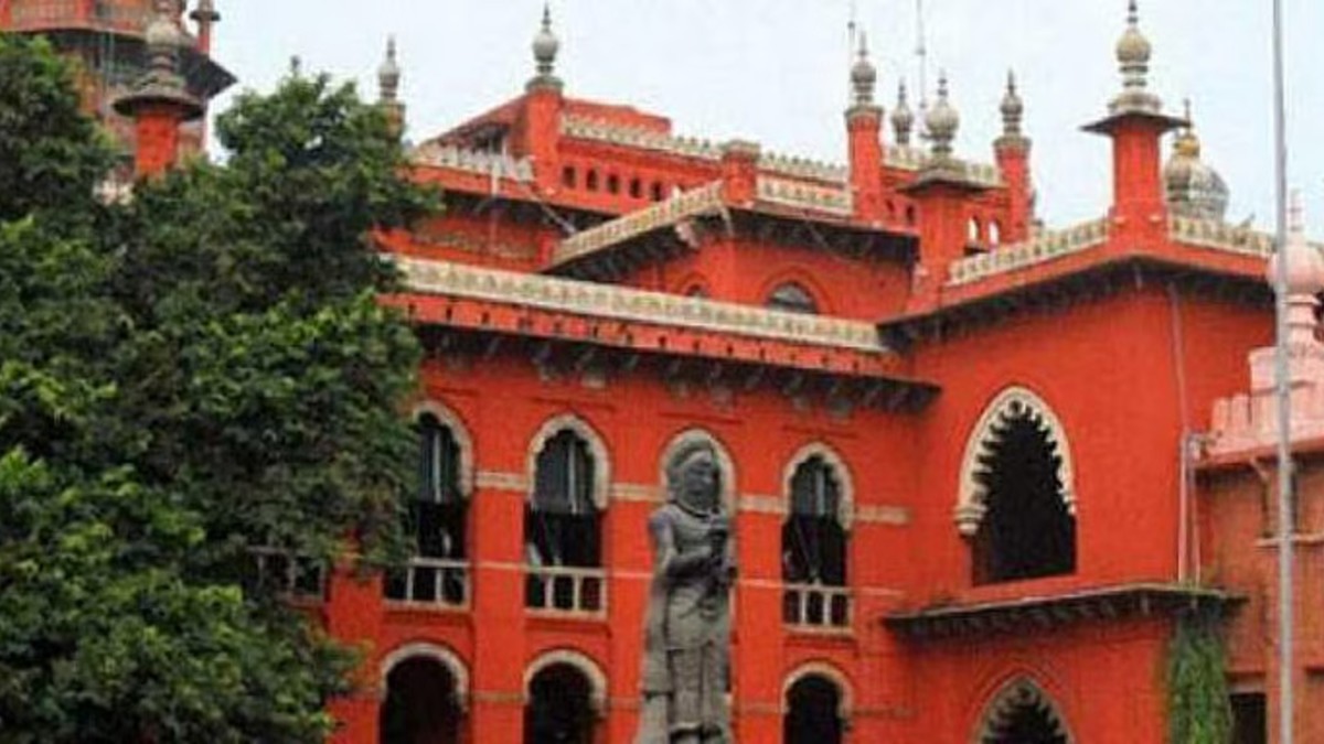 Madras High Court rules insurance companies must compensate families despite driver’s alcohol use. (Image Source: PTI)