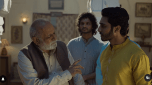 The campaign closes with Blinkit’s message: "Iss Eid, khushiyaan baante!"