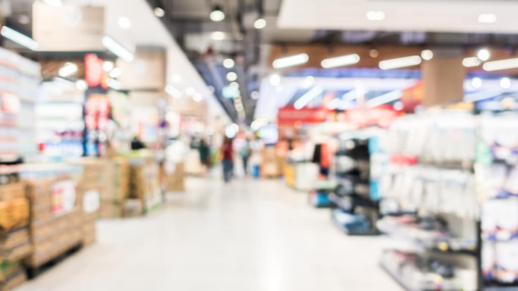 The report further highlights that organised distribution networks are now outpacing the growth of legacy pan-India brands, shifting market power in favor of retailers with structured supply chains. The report further highlights that organised distribution networks are now outpacing the growth of legacy pan-India brands, shifting market power in favor of retailers with structured supply chains.