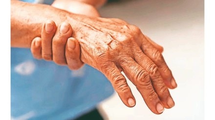 Cut the clutter over GBS. (Image source: Financial Express)