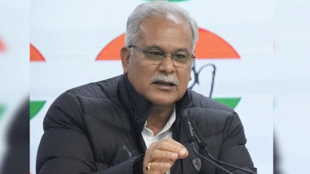 ED raids Bhupesh Baghel's son, others in Chhattisgarh liquor 'scam' case ED raids Bhupesh Baghel's son, others in Chhattisgarh liquor 'scam' case