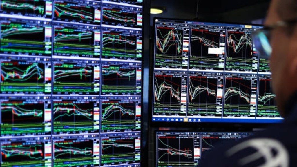 Trump downplays tariff concerns as US stock sell-off worsens 