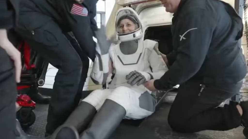 Sunita Williams Live, NASA Astronauts Returns to Earth, SpaceX Crew-9 Mission