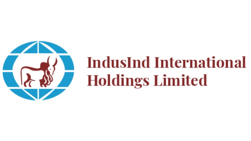 IIHL to list insurance arms of RCap in two years