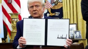 Trump signs order to begin dismantling education department