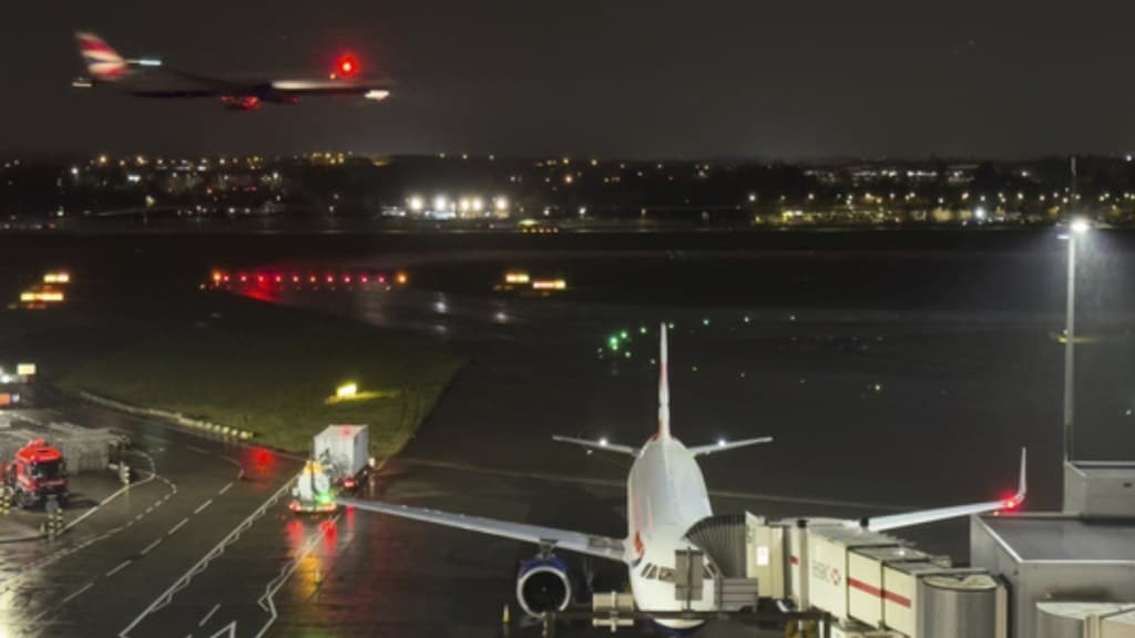heathrow airport shutdown