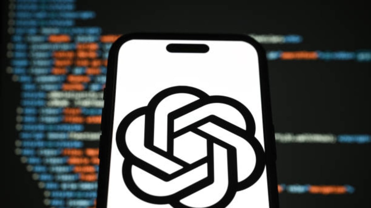 Women who engaged with the chatbot for extended periods were slightly less likely to socialise compared to men.