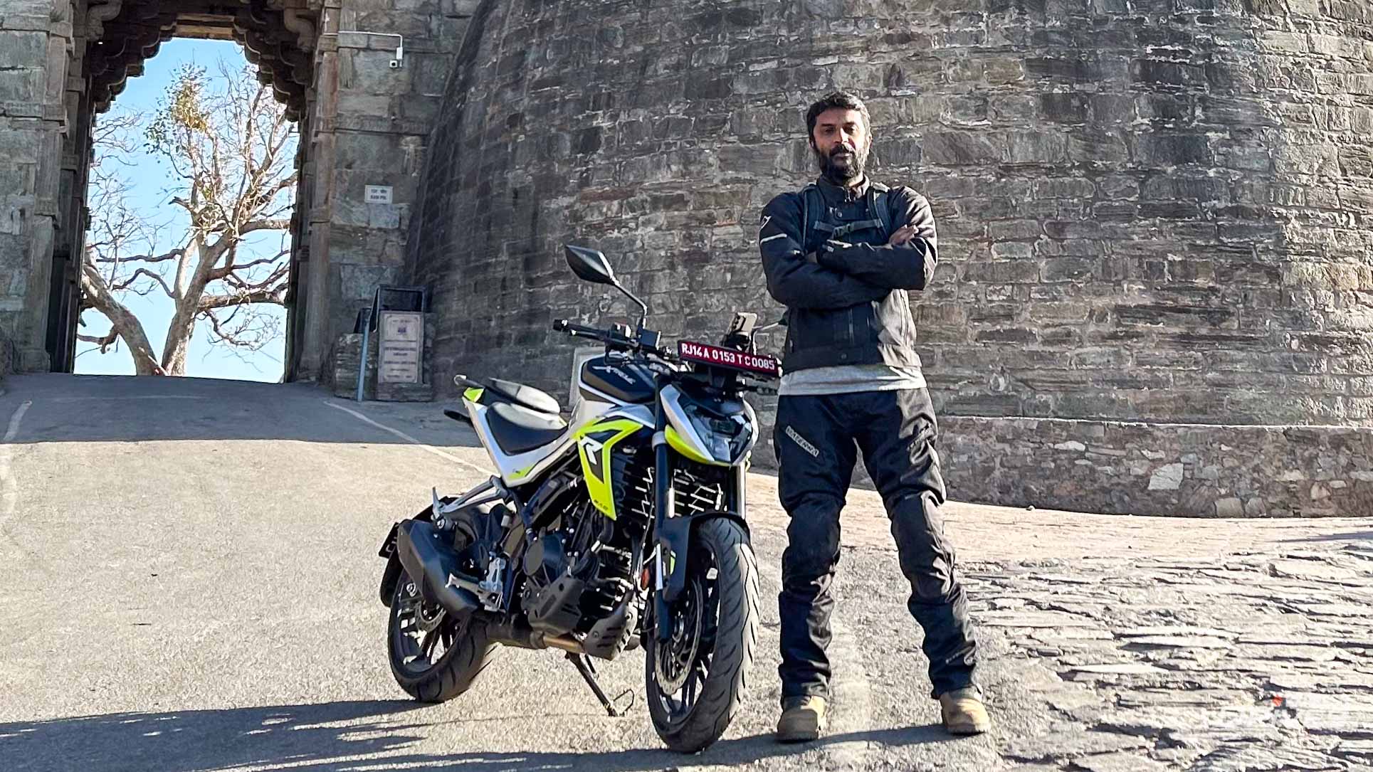 Hero Xtreme 250R first ride review