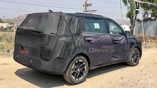 Kia Carens facelift