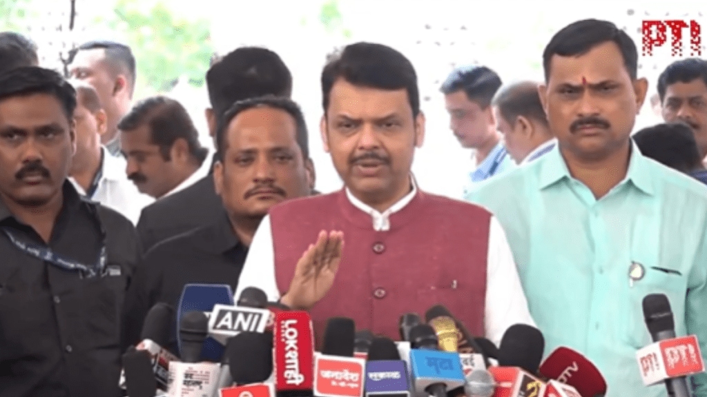 Kunal Kamra controversy: Maharashtra CM Fadnavis said that legal action will be taken against Kunal Kamra over his remarks on Deputy CM Eknath Shinde. He also demanded an apology from him. Kunal Kamra controversy: Maharashtra CM Fadnavis said that legal action will be taken against Kunal Kamra over his remarks on Deputy CM Eknath Shinde. He also demanded an apology from him.