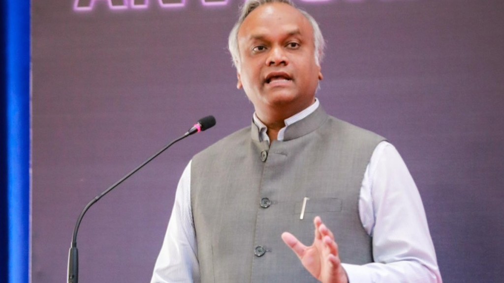 Govt may step in with regulations if...: Karnataka IT Minister warns quick commerce, e-commerce platforms