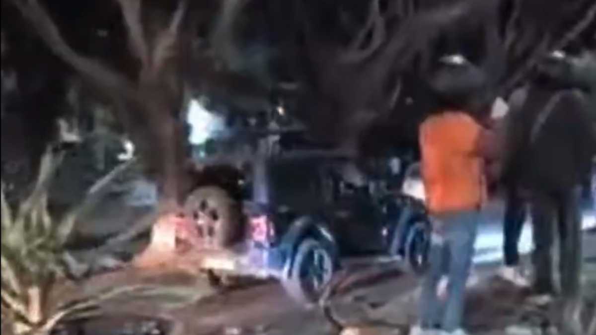 mahindra thar accident