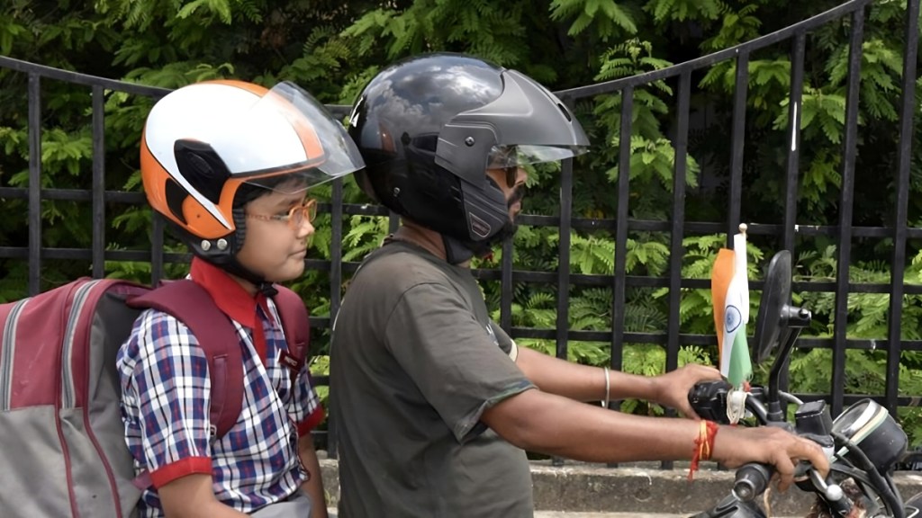 two-wheeler two helmets