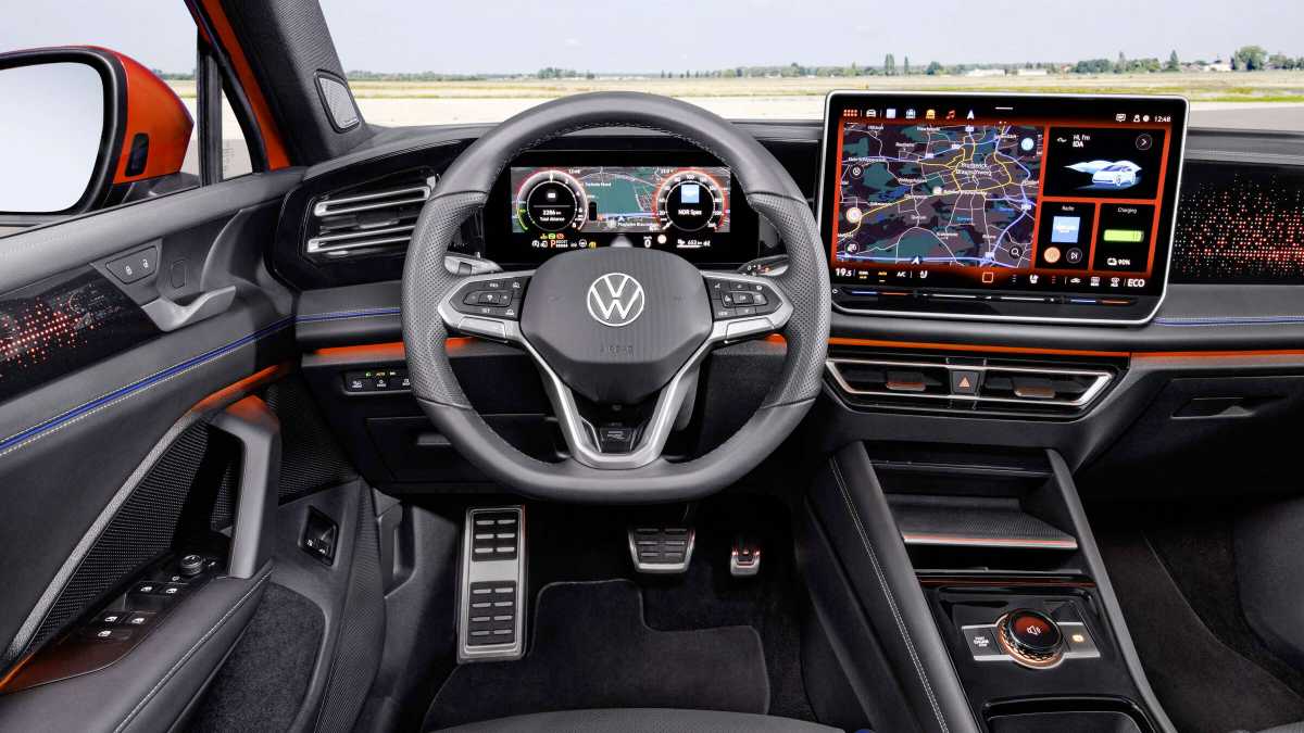 Wait is over: Volkswagen Tiguan R-Line launch on April 14 - Car News ...