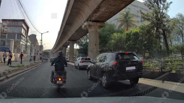 7-seater Toyota HyRyder (1)