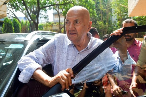 Veteran actor and popular antagonist, Prem Chopra was seen departing from his late-friend's residence after he paid his last respects to Manoj Kumar on Friday, April 4. (Image: ANI)