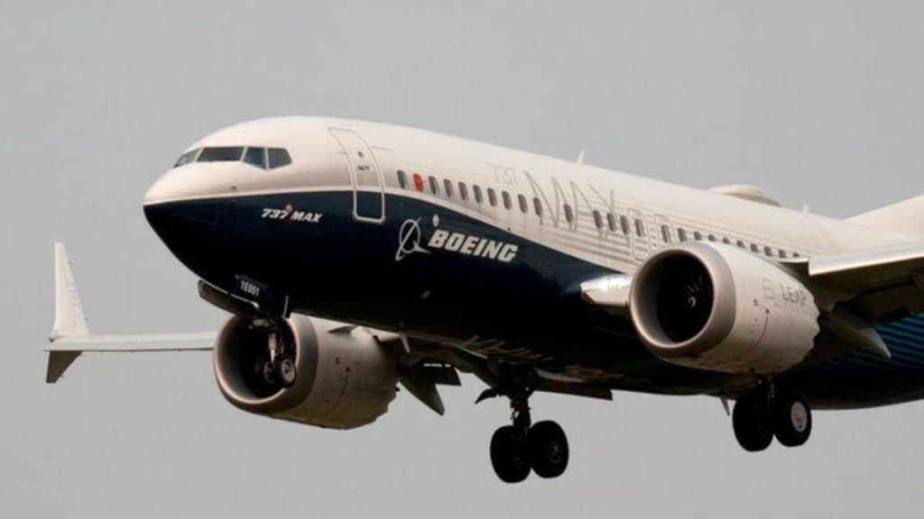China stops taking Boeing jet deliveries