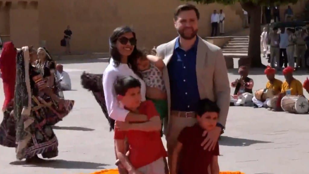 JD Vance Usha Vance in Jaipur, visit Amer Fort JD Vance Usha Vance in Jaipur, visit Amer Fort